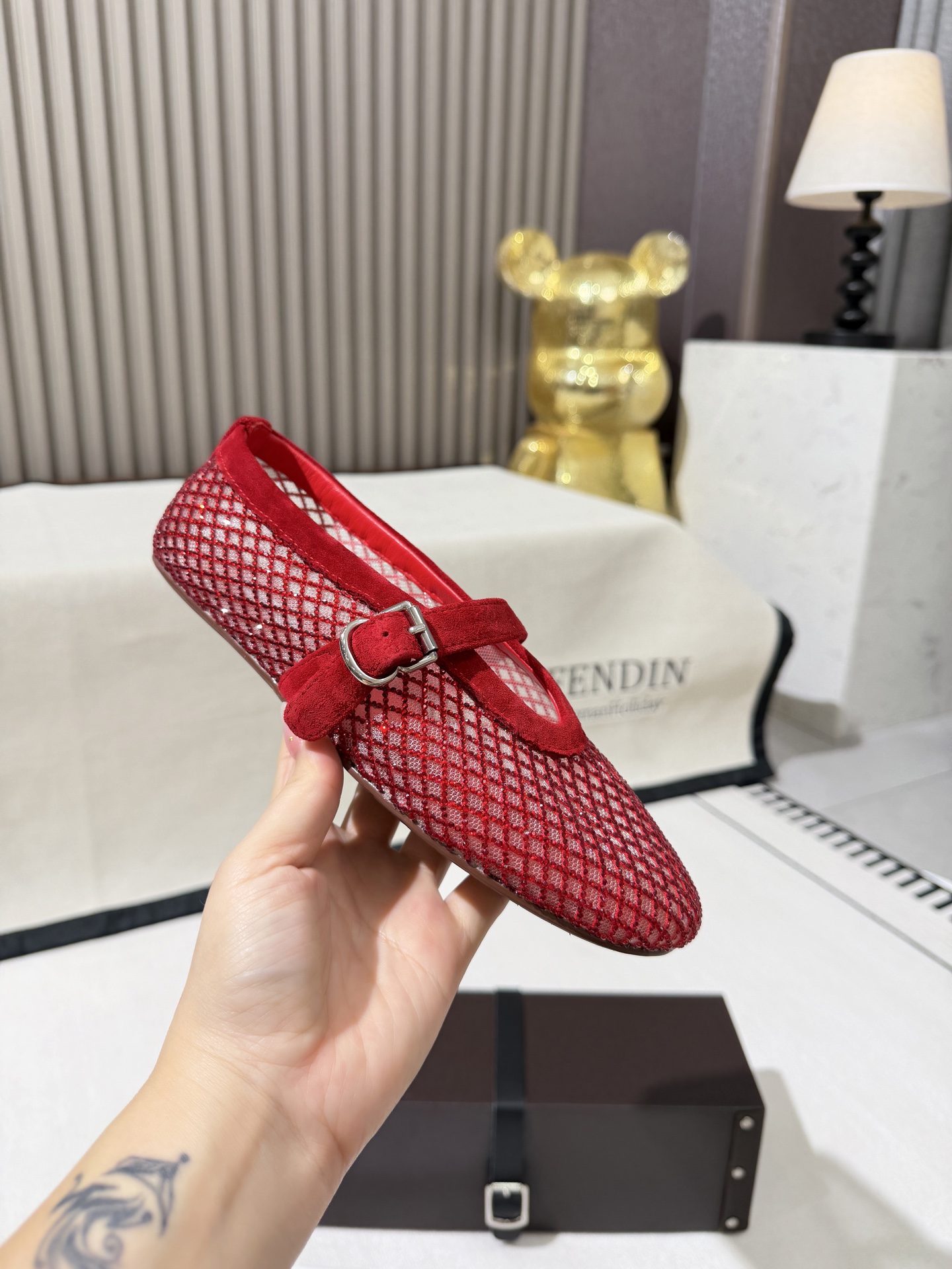 Women's high heels
